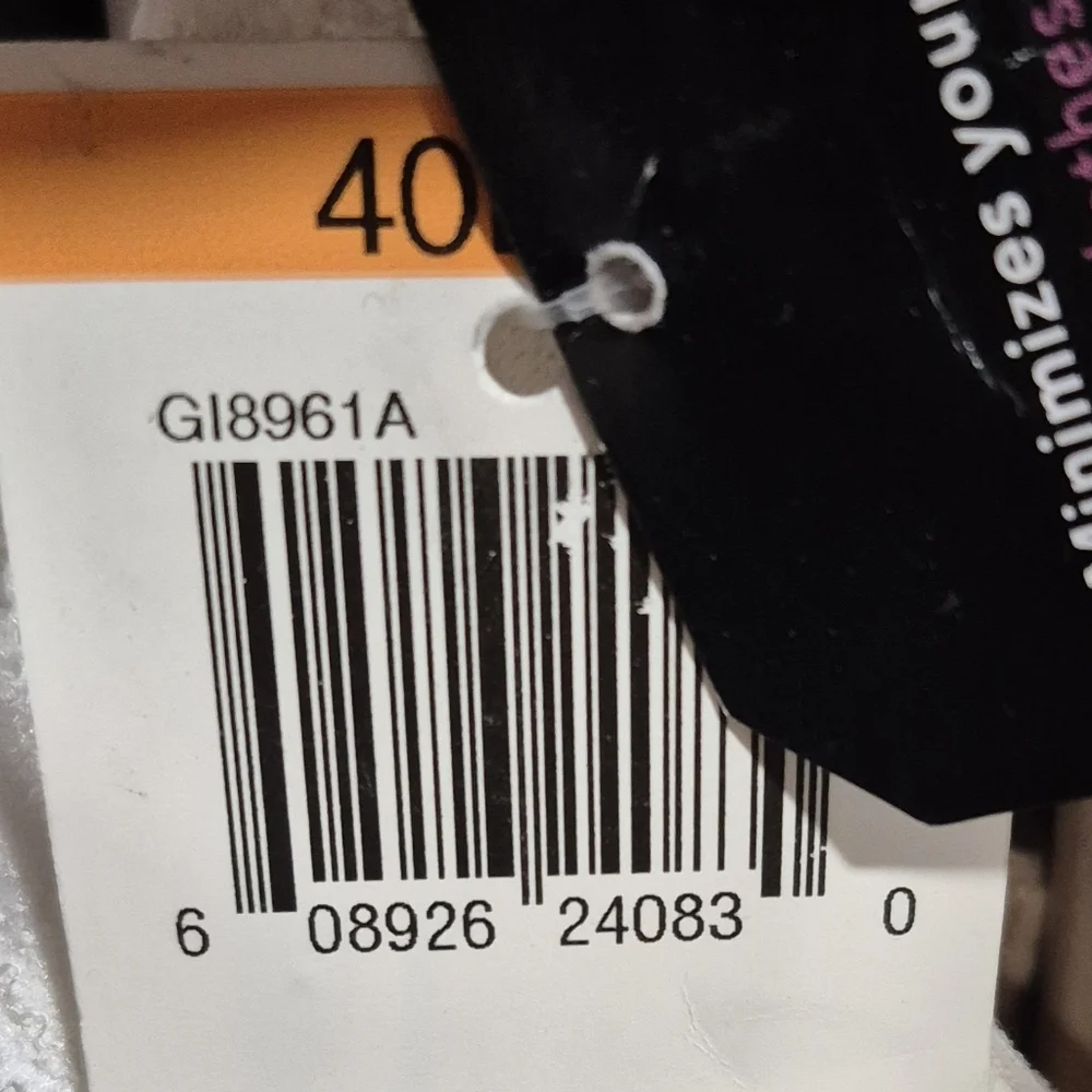 40DD Olga GI8961A Cloud 9 Underwire‎ 2-Ply Minimizer Bra White NWT